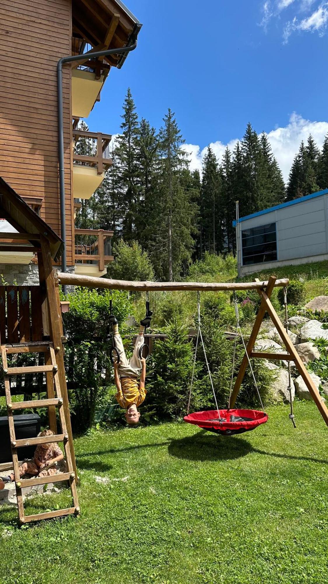 Yasna Apartments Демяновская долина Экстерьер фото